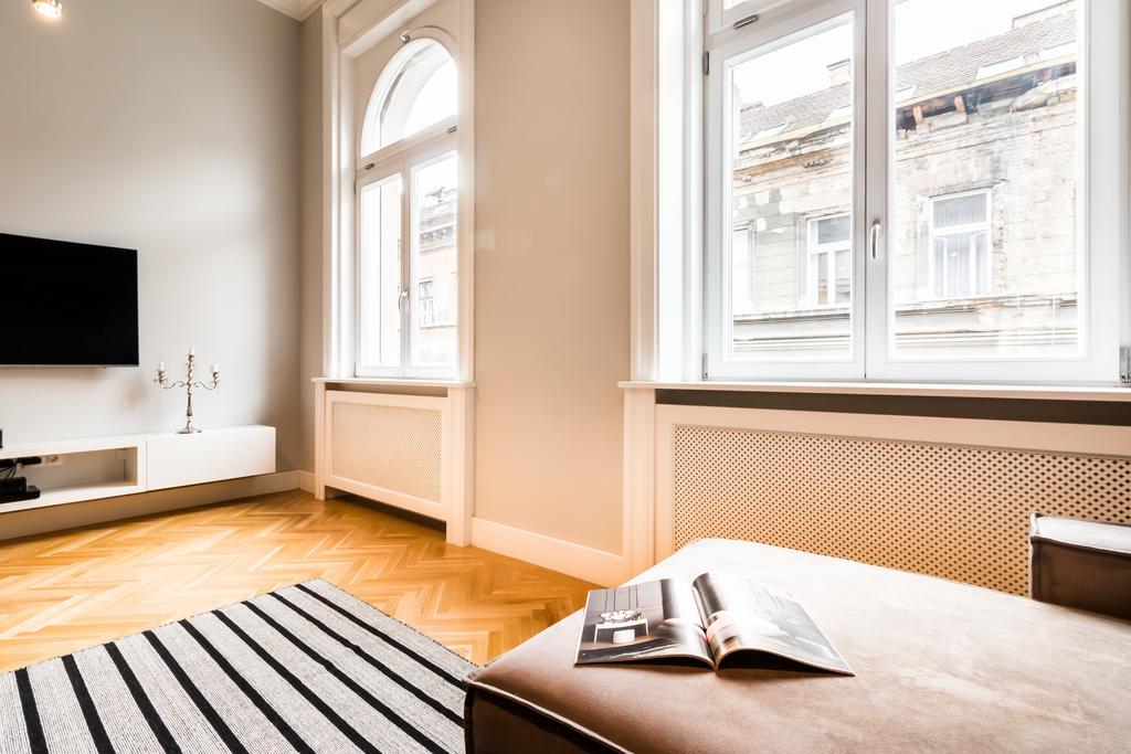 Bpr Opera Lux Treasure Apartment Budapest Ngoại thất bức ảnh