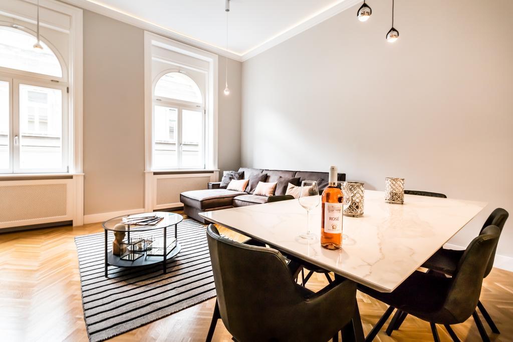 Bpr Opera Lux Treasure Apartment Budapest Ngoại thất bức ảnh